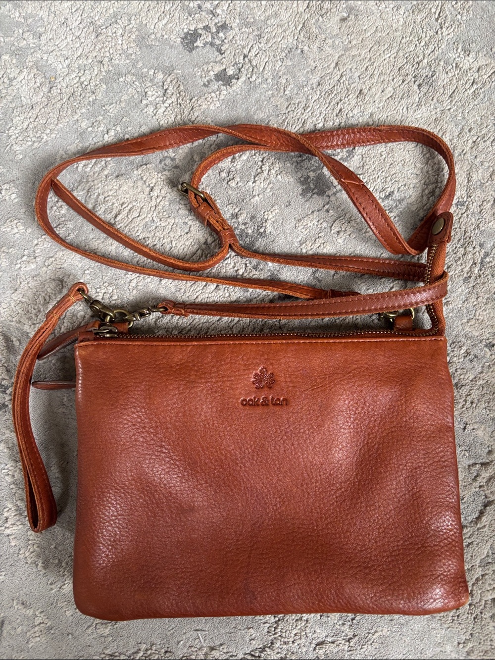 Oak & Tan  Cognac Leather Crossbody